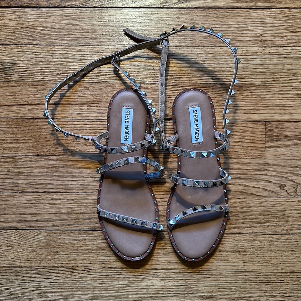 Steve Madden Sandals size: 7.5